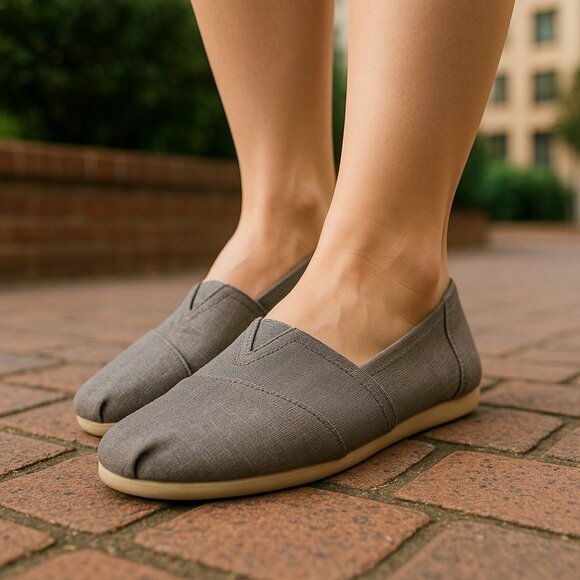 CHARLOTTE RUSSE | Grey Flat Comfort Loafers - Picture 1 of 5